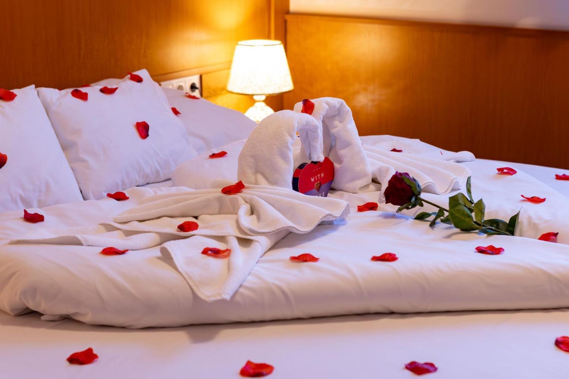 Hotel Barbakan Печ Екстер'єр фото