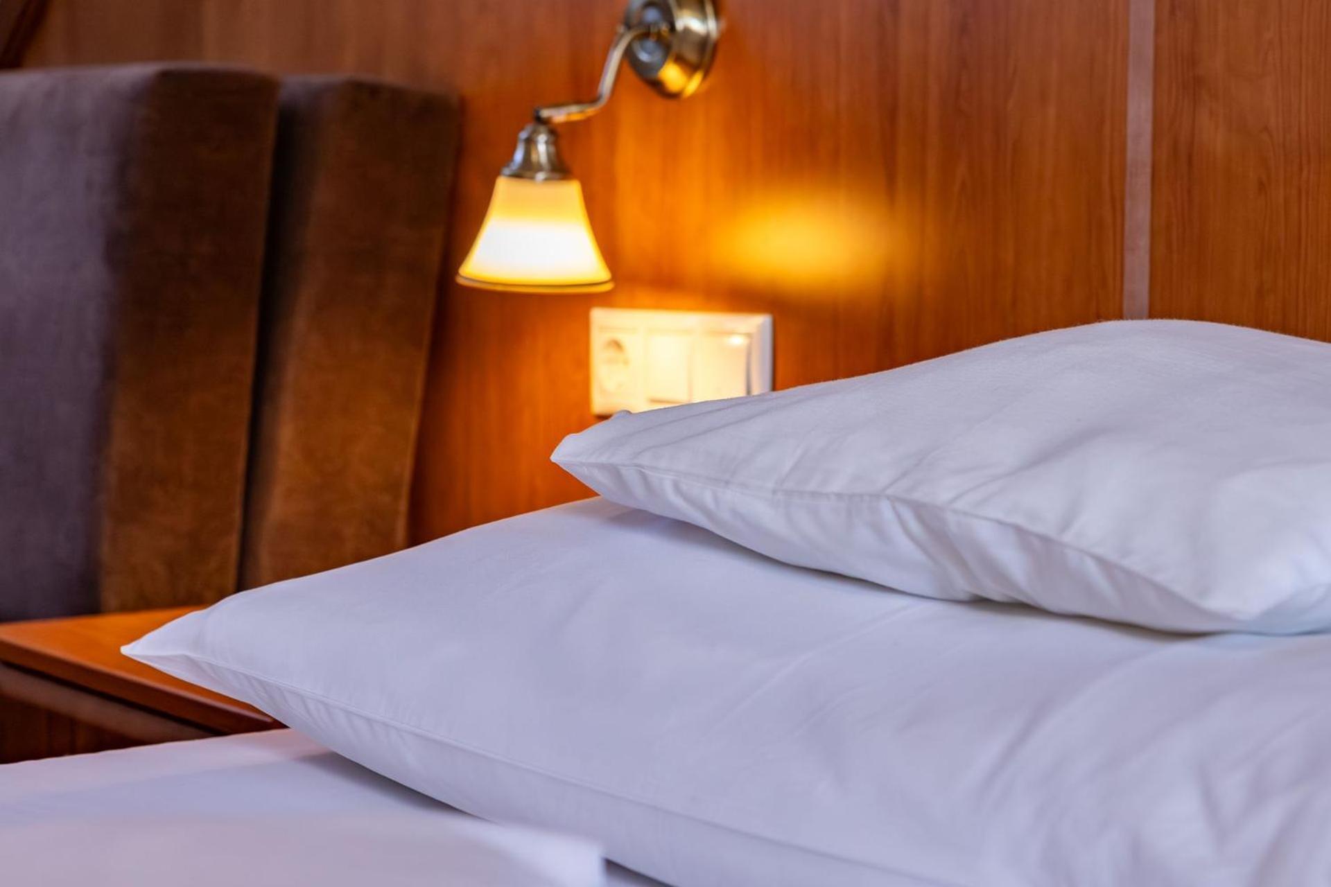 Hotel Barbakan Печ Екстер'єр фото